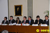 Ilustracja: <b class=pic_title>Paneliści</b> <br />
<br />
<b class=pic_author>fot.  Jerzy Przywara</b><br />
<br />
