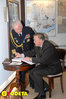 Ilustracja: <b class=pic_title>Wpis do księgi pamiątkowej</b> <br />
<br />
<b class=pic_author>fot.  Marek Pudło</b><br />
<br />
