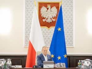 Ilustracja: Donald Tusk przydzielił dwóm ministrom zadanie związane z mapą zasadniczą <br />
Premier Donald Tusk podczas posiedzenia Rady Ministrów 5 listopada br. (fot. MSWiA)